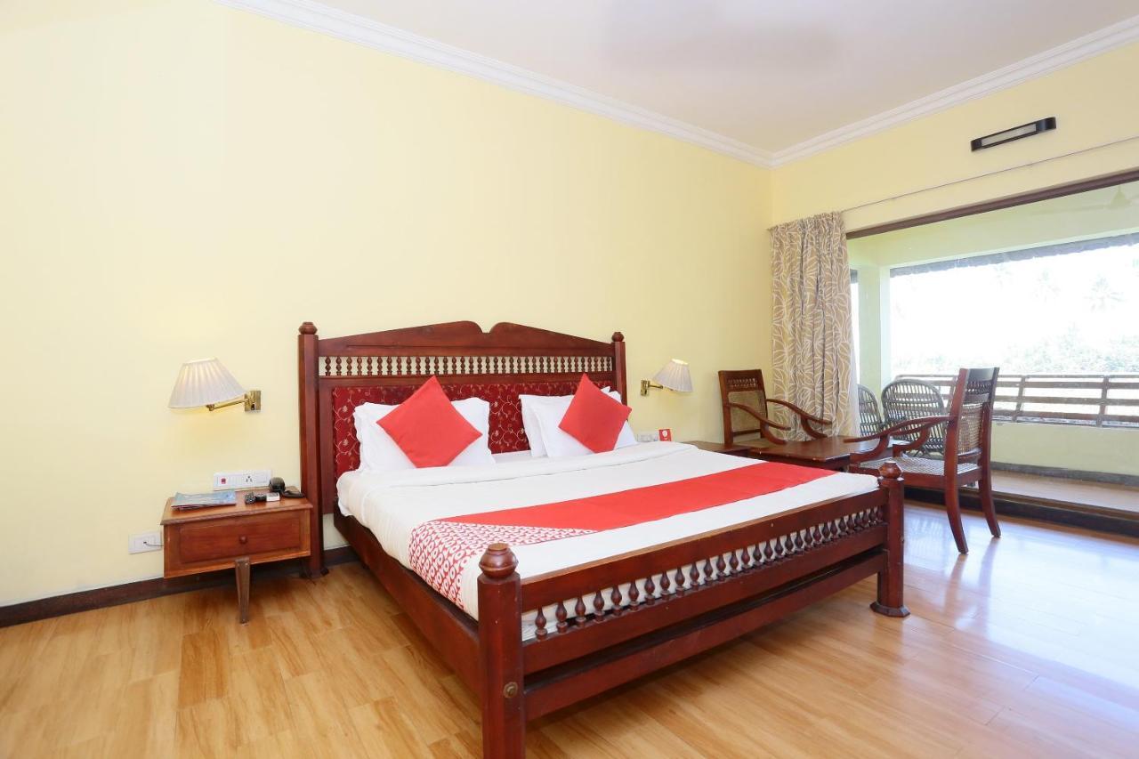 Oyo 26874 Manor Backwater Resort קומרקום מראה חיצוני תמונה