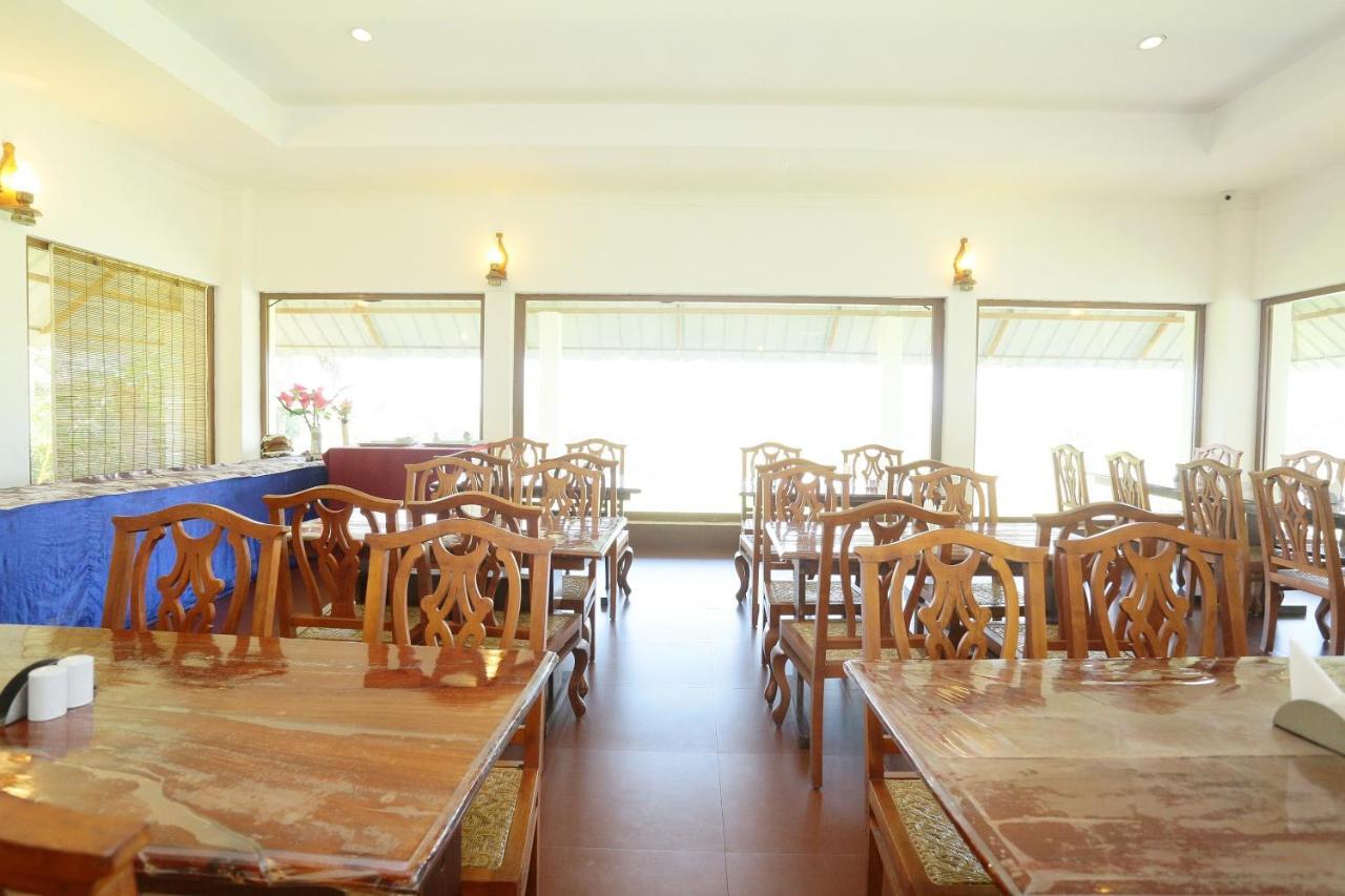 Oyo 26874 Manor Backwater Resort קומרקום מראה חיצוני תמונה