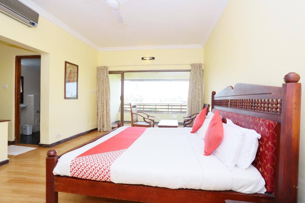 Oyo 26874 Manor Backwater Resort קומרקום מראה חיצוני תמונה