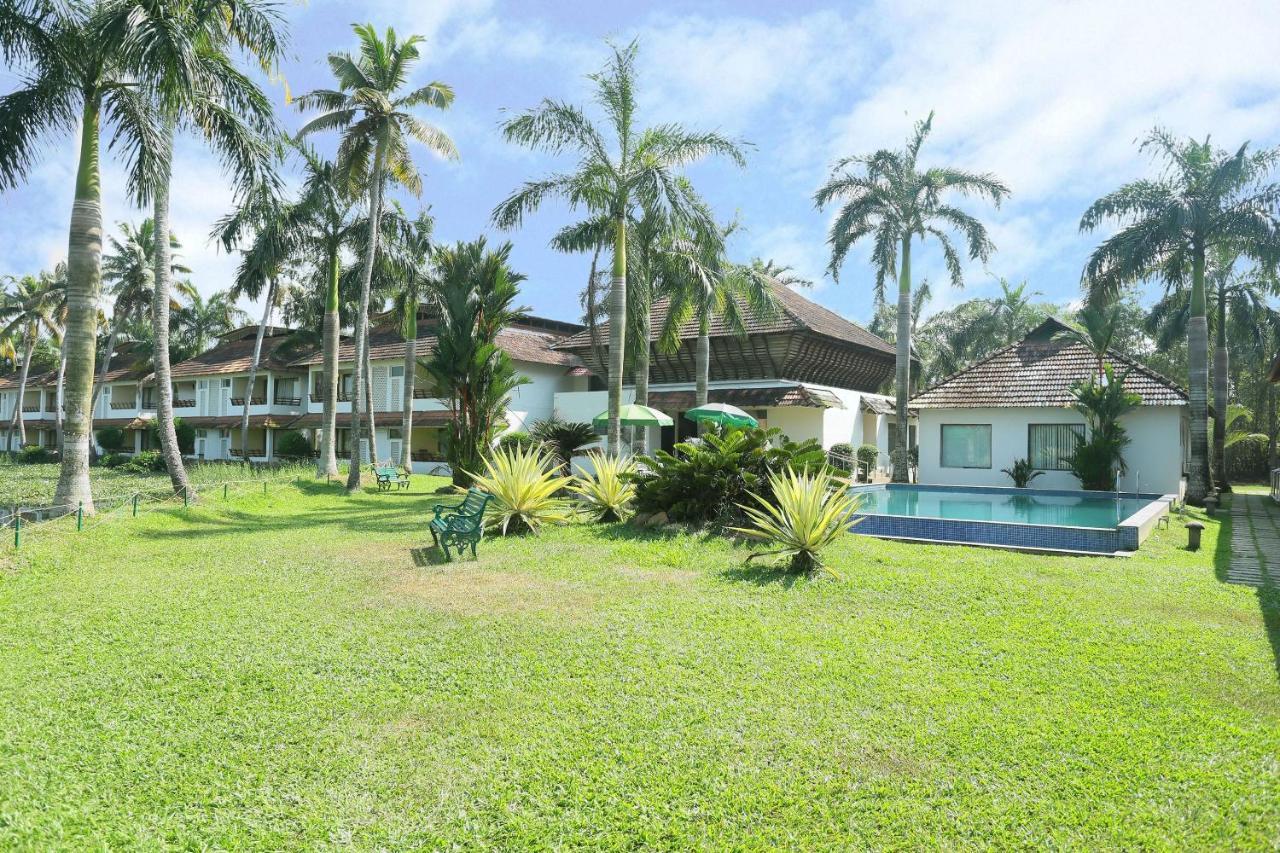 Oyo 26874 Manor Backwater Resort קומרקום מראה חיצוני תמונה
